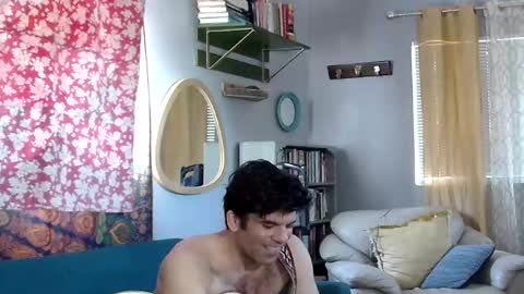 Flannel Dong online show from October 30, 11:17 pm