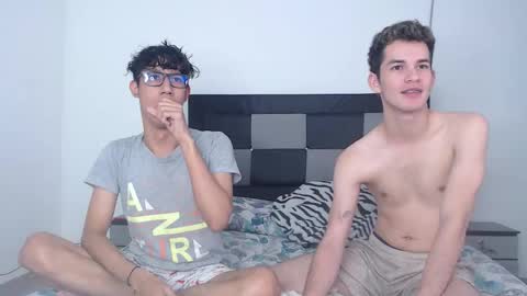 Steven and Daniel online show from February 4, 6:47 pm