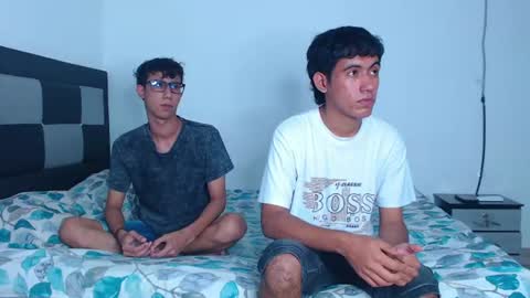 LUIS AND EDUARD online show from June 9, 7:04 pm