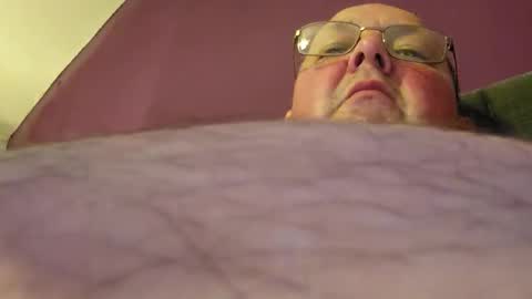 focusfuker online show from December 17, 3:30 pm