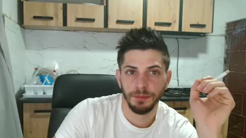 independent model online show from February 18, 9:42 pm