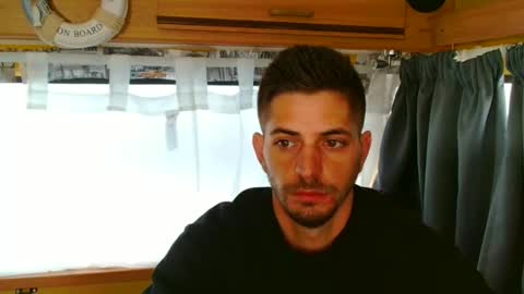 independent model online show from September 9, 8:03 am