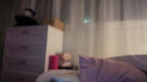 fordtom93 online show from April 3, 12:51 am