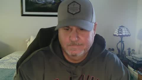 Snapshot of foreplayman22 chatting on February 10, 7:17 pm foreplayman22 online show from February 10, 7:17 pm