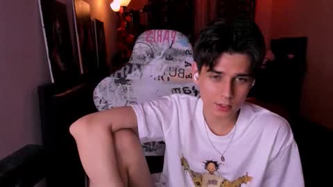 Foxicfu online show from March 26, 5:17 pm