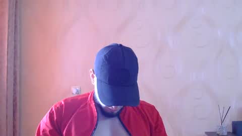 frame_tamer888 online show from July 22, 10:40 am