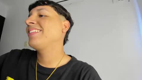 Castiglioni online show from March 3, 10:07 pm