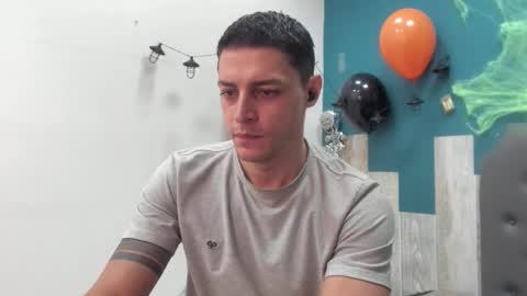 Frank online show from October 28, 8:33 pm