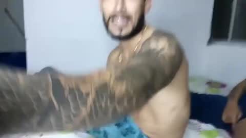 frankdanielsmolano online show from April 11, 4:08 am