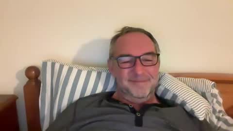 franksgreat online show from February 22, 6:48 am