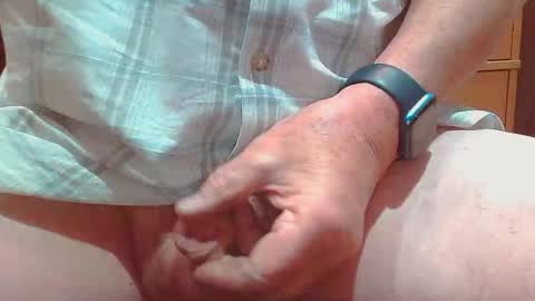 Snapshot of frankyj2 chatting on September 24, 1:09 pm frankyj2 online show from September 24, 1:09 pm