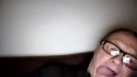 Wolfi online show from October 26, 2:08 pm