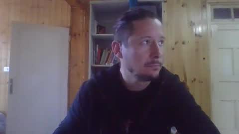 Snapshot of frcokin chatting on October 6, 11:04 am frcokin online show from October 6, 11:04 am