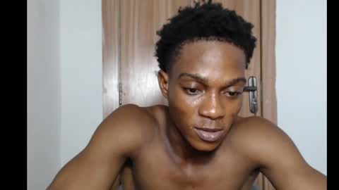 freakyslut30 online show from February 13, 8:13 pm