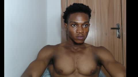 freakyslut30 online show from January 8, 3:39 pm