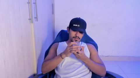 JOSSY online show from April 18, 9:00 am