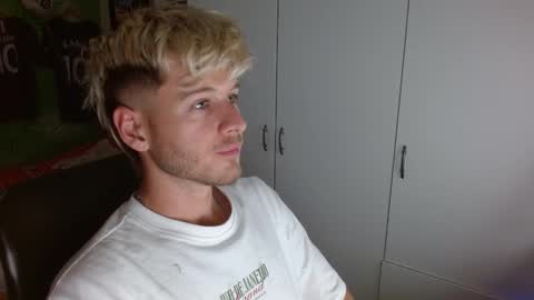 Frederick Perin online show from November 1, 8:13 pm