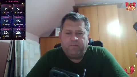 freeboy80180 online show from December 16, 3:19 pm