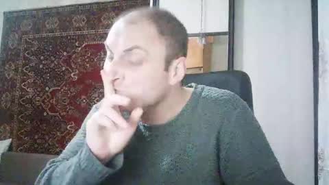 freeeman90 online show from April 20, 8:11 pm