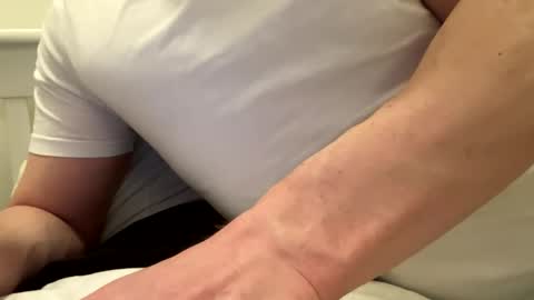 Snapshot of freeworldtoday chatting on March 11, 8:53 pm freeworldtoday online show from March 11, 8:53 pm