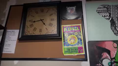 freeyourmind247 online show from November 12, 11:49 am