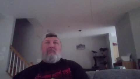 freki37 online show from December 11, 5:32 pm