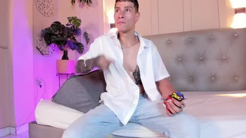 Xavier online show from April 1, 7:11 pm