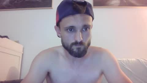 french_truck online show from April 18, 7:04 pm