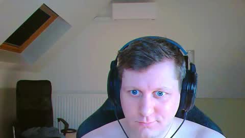 French fries online show from March 29, 8:20 pm