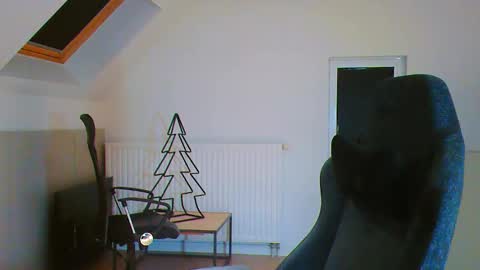 French fries online show from March 13, 7:09 pm