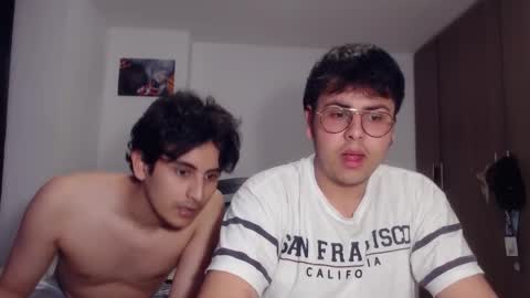 uwu online show from November 30, 10:45 pm