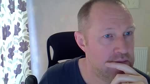 Fuck Buddy UK online show from April 27, 7:05 am