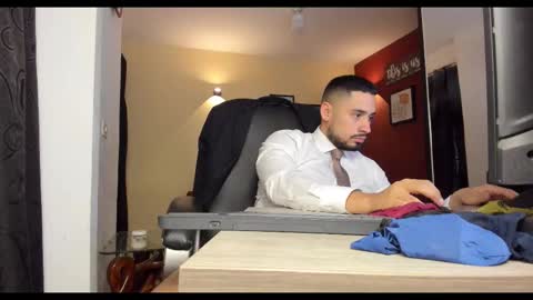 SERGIO THE SEX LAWYER online show from November 27, 5:22 am