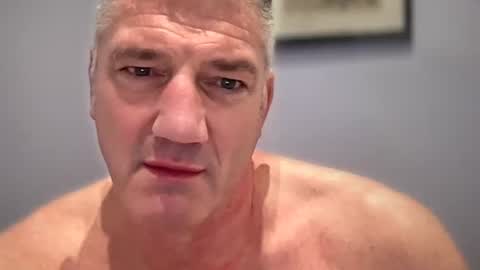 fullback_15 online show from November 25, 6:21 pm