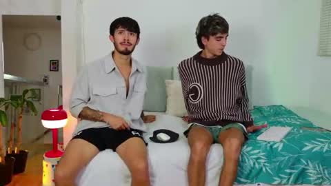gabriel_and_geronimo online show from July 21, 11:07 pm