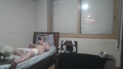 gabrielluzardi2019 online show from April 7, 4:01 am