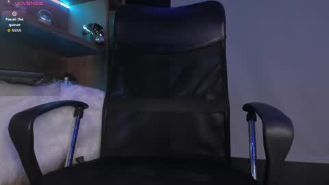 Gael Williams online show from April 14, 6:02 am