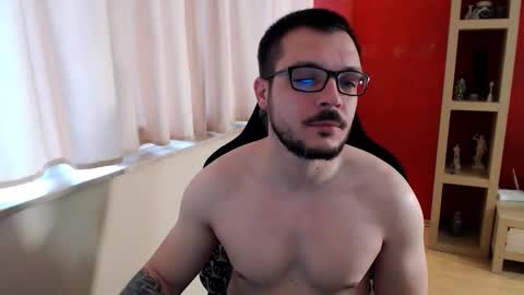 GangstaLover online show from April 22, 4:08 am