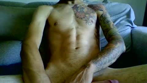 garyreal1990 online show from July 4, 9:45 am