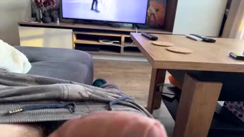 gbigdforf online show from March 10, 3:18 pm