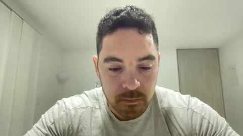 genesis_wb online show from February 8, 12:06 am