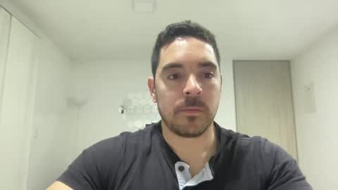 genesis_wb online show from December 18, 1:59 am