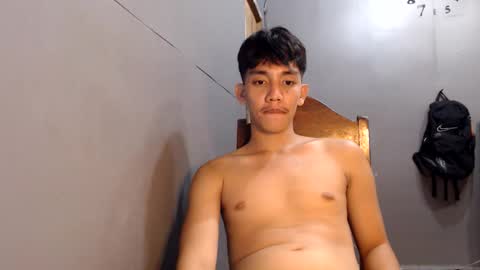 Rayl online show from May 23, 1:49 pm