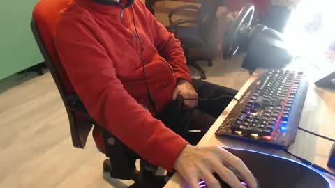 Snapshot of ghostatitude chatting on March 7, 9:59 pm ghostatitude online show from March 7, 9:59 pm