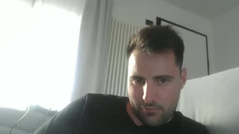 giacomo9669 online show from May 7, 4:51 pm