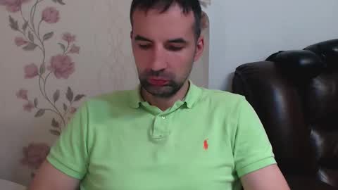 Gianni online show from April 19, 7:49 pm