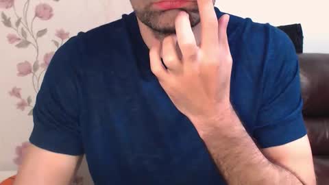 Gianni online show from April 18, 3:35 pm