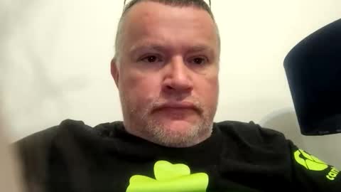 giddyup2222222 online show from May 2, 7:11 am