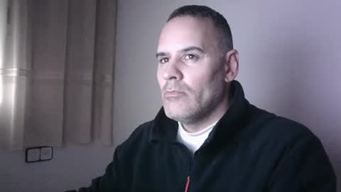 Snapshot of gioshadow chatting on January 16, 1:14 pm gioshadow online show from January 16, 1:14 pm