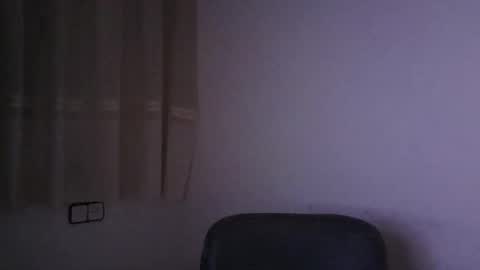 Snapshot of gioshadow chatting on February 20, 7:52 pm gioshadow online show from February 20, 7:52 pm